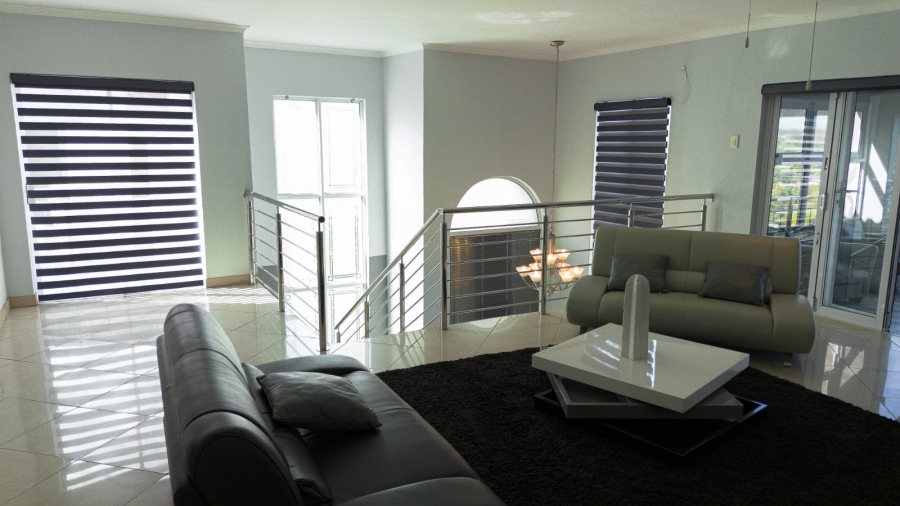 4 Bedroom Property for Sale in Beacon Bay Eastern Cape